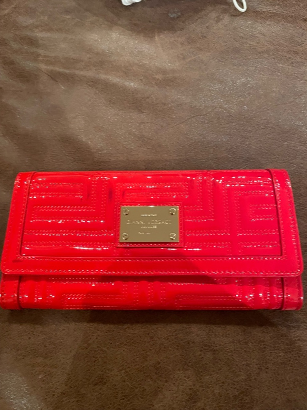 Gianni Versace Couture glossy red patent quilted chain wallet with gold plaque